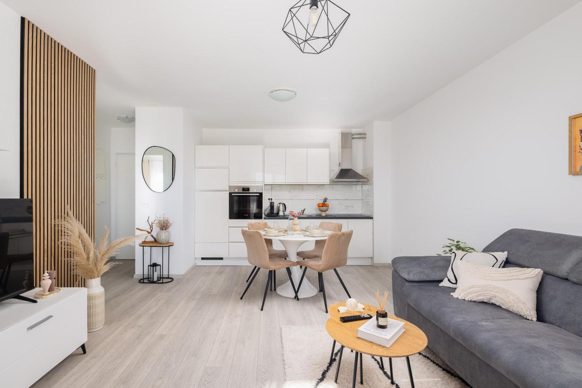 Riviera Apartma *